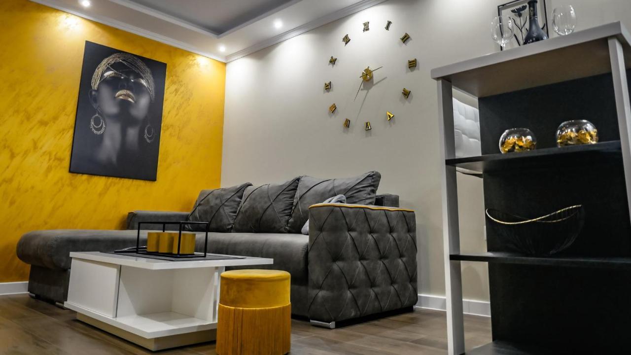 Apartment Delux 14 Subotica Luaran gambar